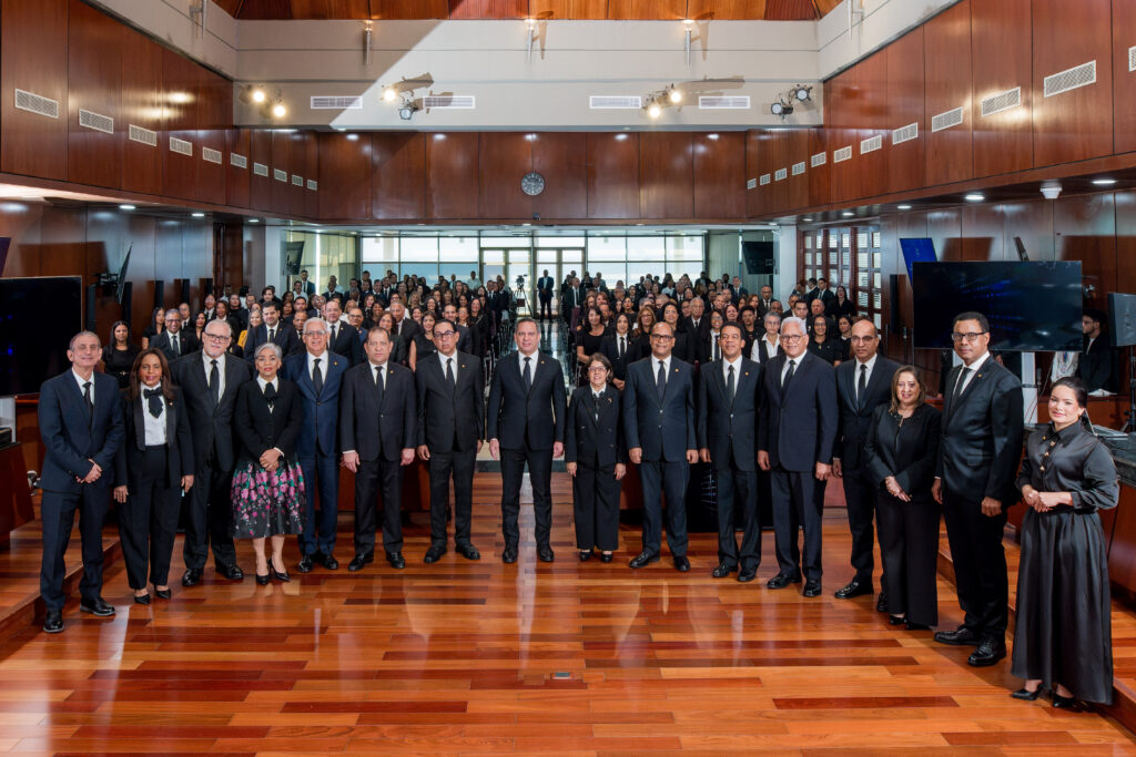 Acto de Juramentación de Jueces y Juezas Ascendidos y con Aumento de Jerarquías